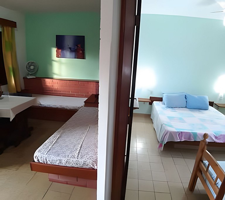 Flat 4 pessoas, Pet Friendly , economico perto da Praia