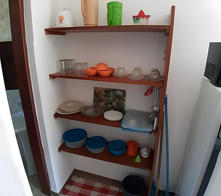Flat 4 pessoas, Pet Friendly , economico perto da Praia
