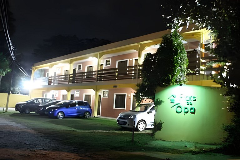 Flat 4 pessoas, Pet Friendly , economico perto da Praia