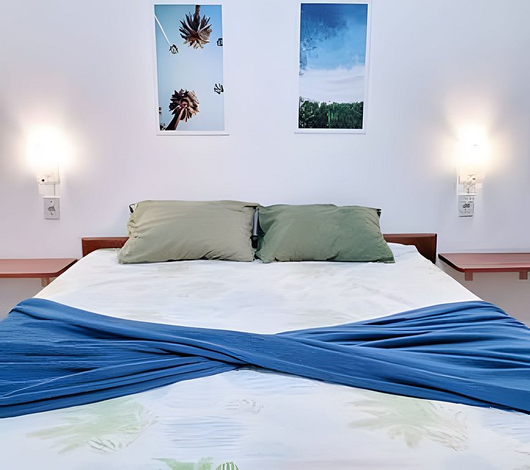 Flat 5 pessoas,pet Friendly, cozinha completa,perto da Praia